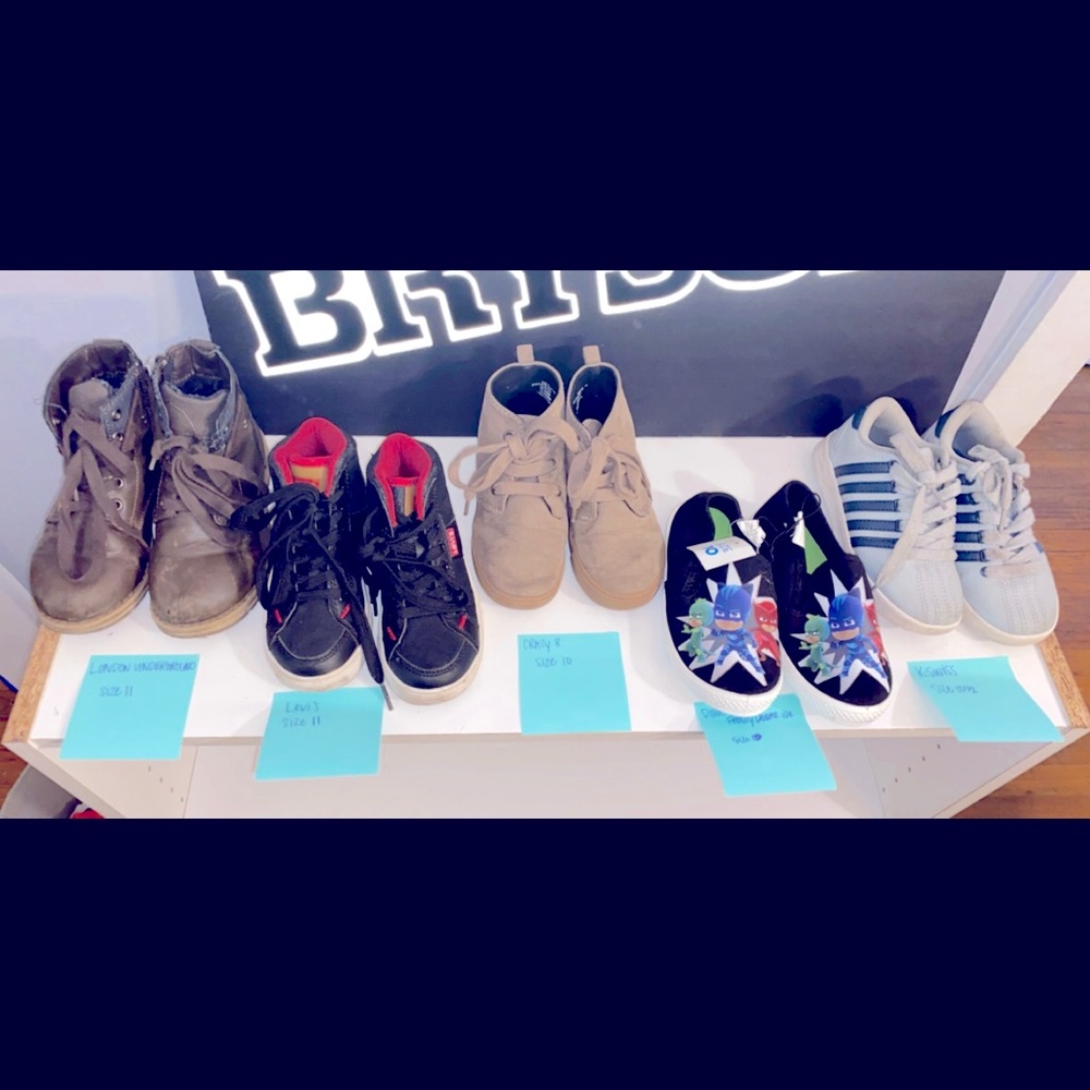 Shoes - Picture 2 of 10